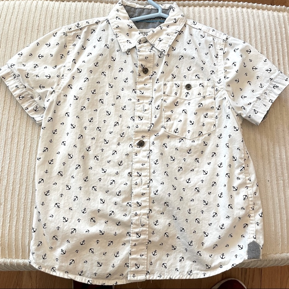 Free Planet White with Blue Anchor Print Button Up Shirt